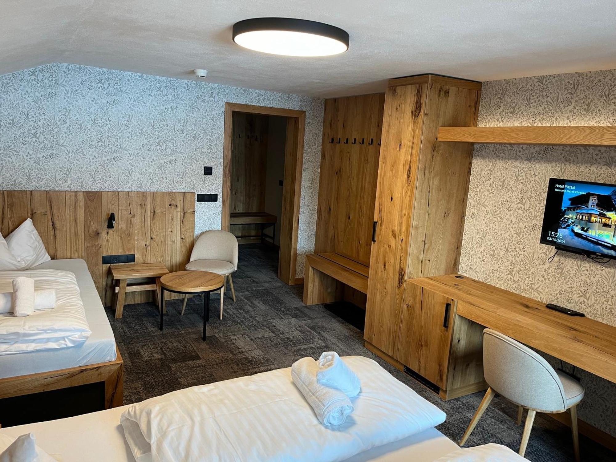 Tieflehner Hof Pitztalhaus Hotel St. Leonhard im Pitztal Zewnętrze zdjęcie