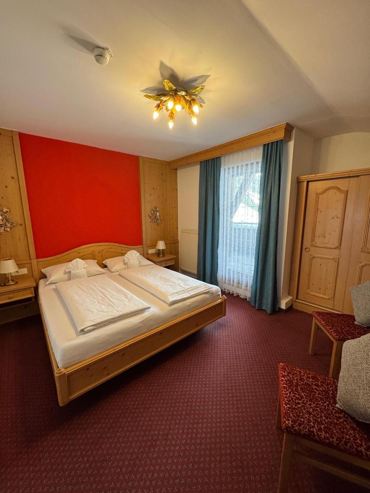 Tieflehner Hof Pitztalhaus Hotel St. Leonhard im Pitztal Zewnętrze zdjęcie